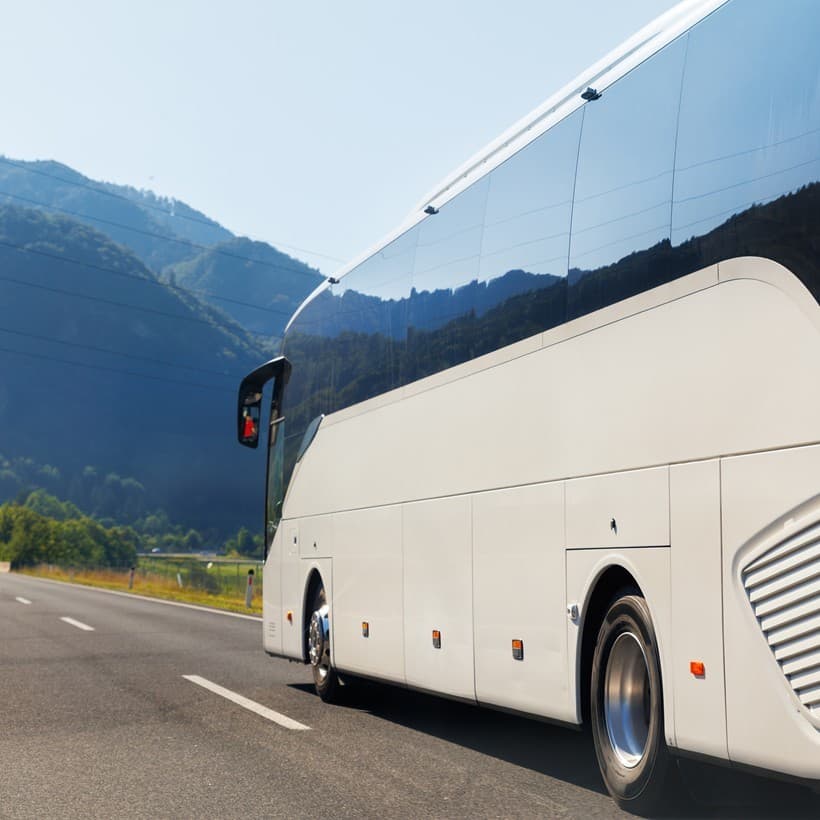 Alquiler de autobuses para viajes en grupo en Pontevedra